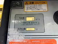 いすゞエルフコンクリートポンプ車小型（2t・3t）[写真16]