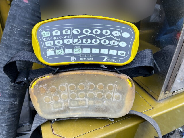 いすゞエルフコンクリートポンプ車小型（2t・3t）[写真18]