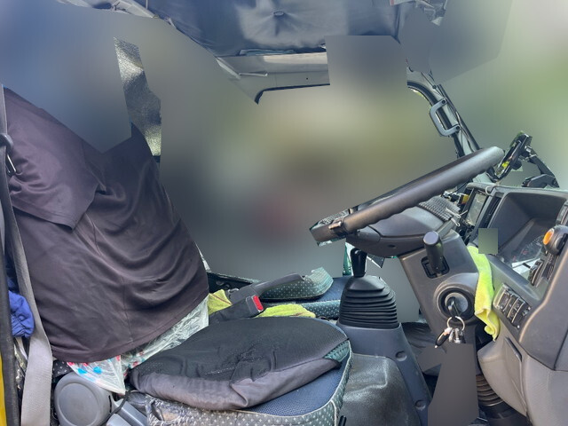 いすゞエルフコンクリートポンプ車小型（2t・3t）[写真32]