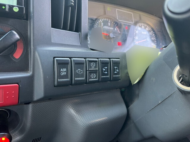 いすゞエルフコンクリートポンプ車小型（2t・3t）[写真34]