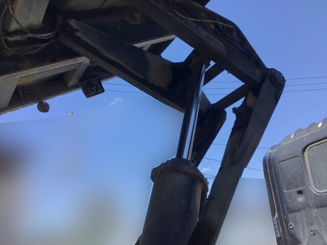 日野プロフィアダンプ大型（10t）[写真14]