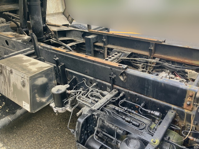 日野レンジャー深ダンプ（土砂禁ダンプ）中型（4t）[写真18]