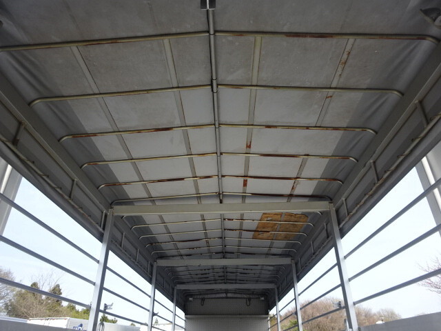 いすゞフォワード家畜運搬車増トン（6t・8t）[写真13]