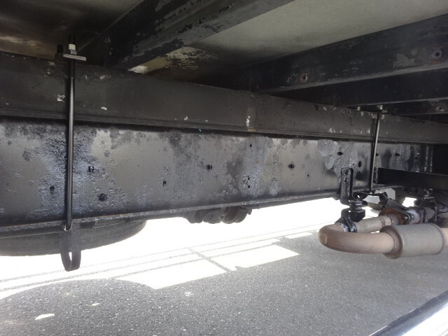 いすゞフォワード家畜運搬車増トン（6t・8t）[写真22]