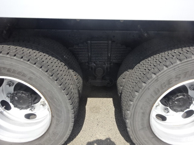 いすゞフォワード家畜運搬車増トン（6t・8t）[写真26]