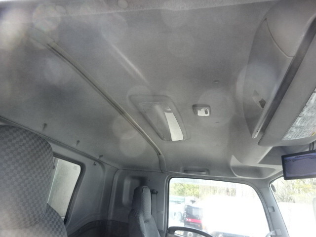 いすゞフォワード家畜運搬車増トン（6t・8t）[写真32]