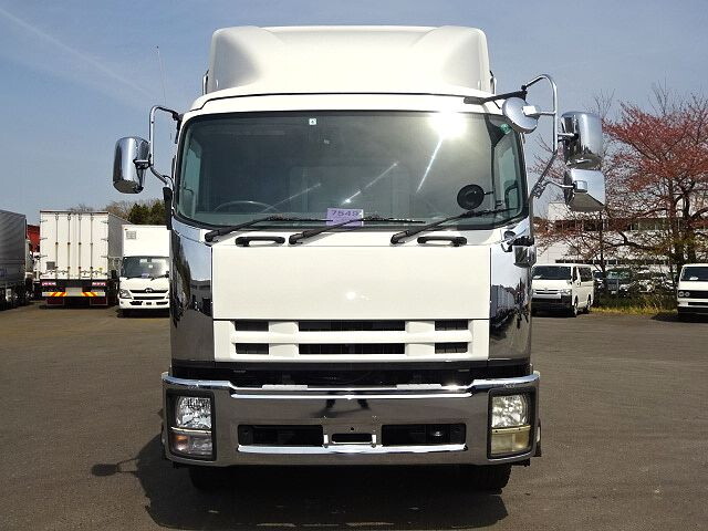 いすゞフォワード家畜運搬車増トン（6t・8t）[写真05]