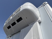 いすゞフォワード冷凍車（冷蔵車）中型（4t）[写真09]