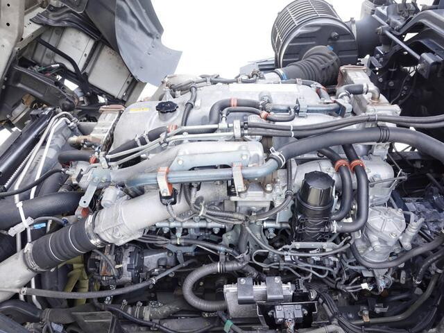 いすゞギガ冷凍車（冷蔵車）大型（10t）[写真17]