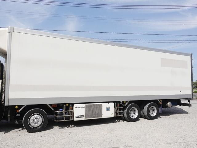 いすゞギガ冷凍車（冷蔵車）大型（10t）[写真09]