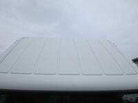 三菱ふそうキャンター平ボディ小型（2t・3t）[写真16]