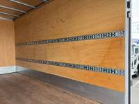 三菱ふそうキャンターアルミバン小型（2t・3t）[写真11]