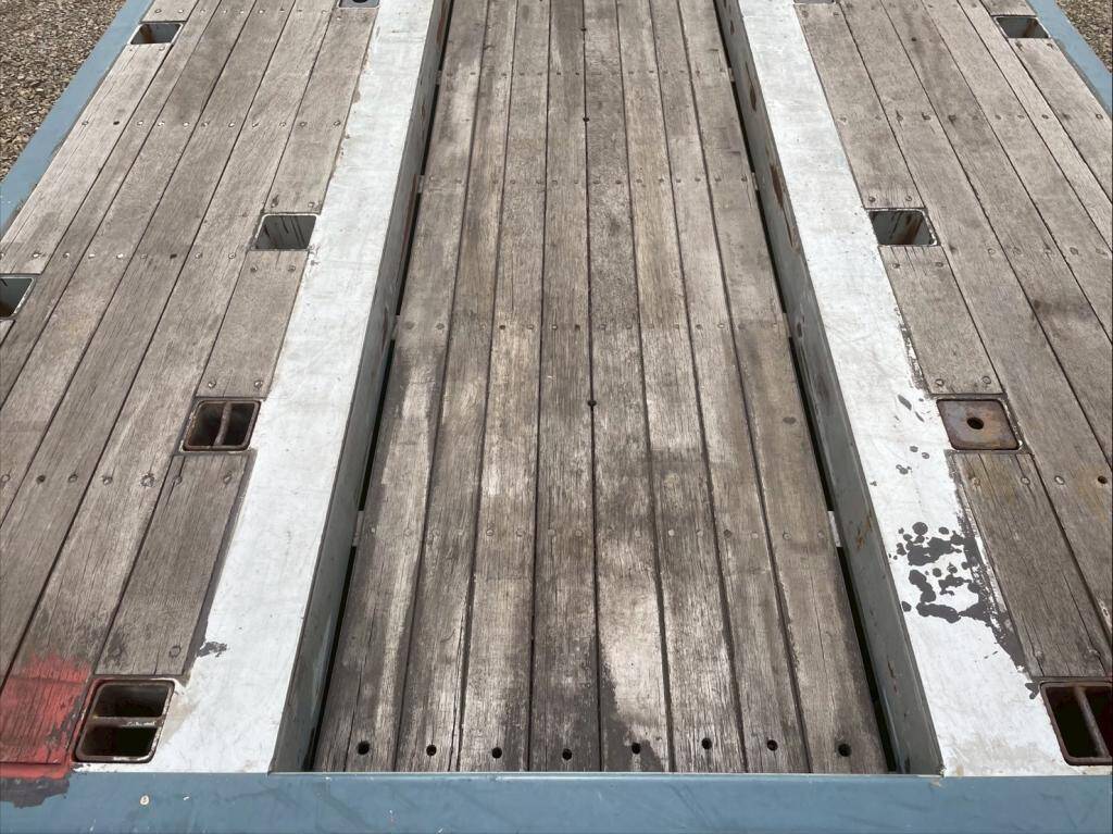 その他のメーカーその他の車種平床式トレーラー大型（10t）[写真09]