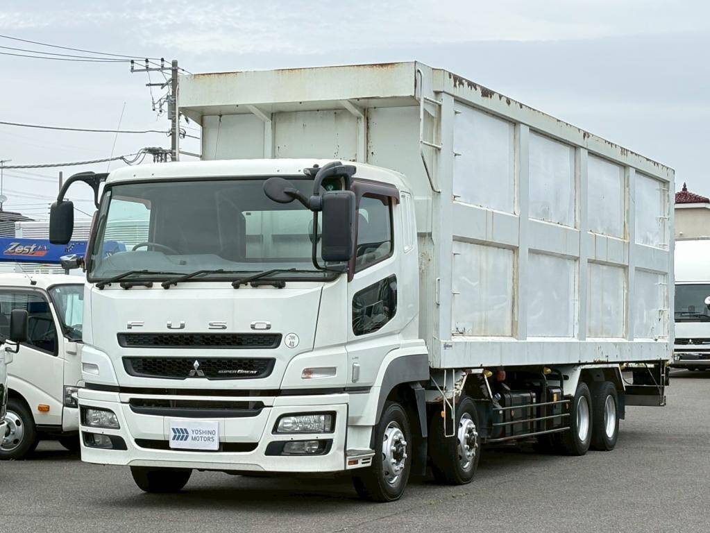 中古スーパーグレートチップ運搬車