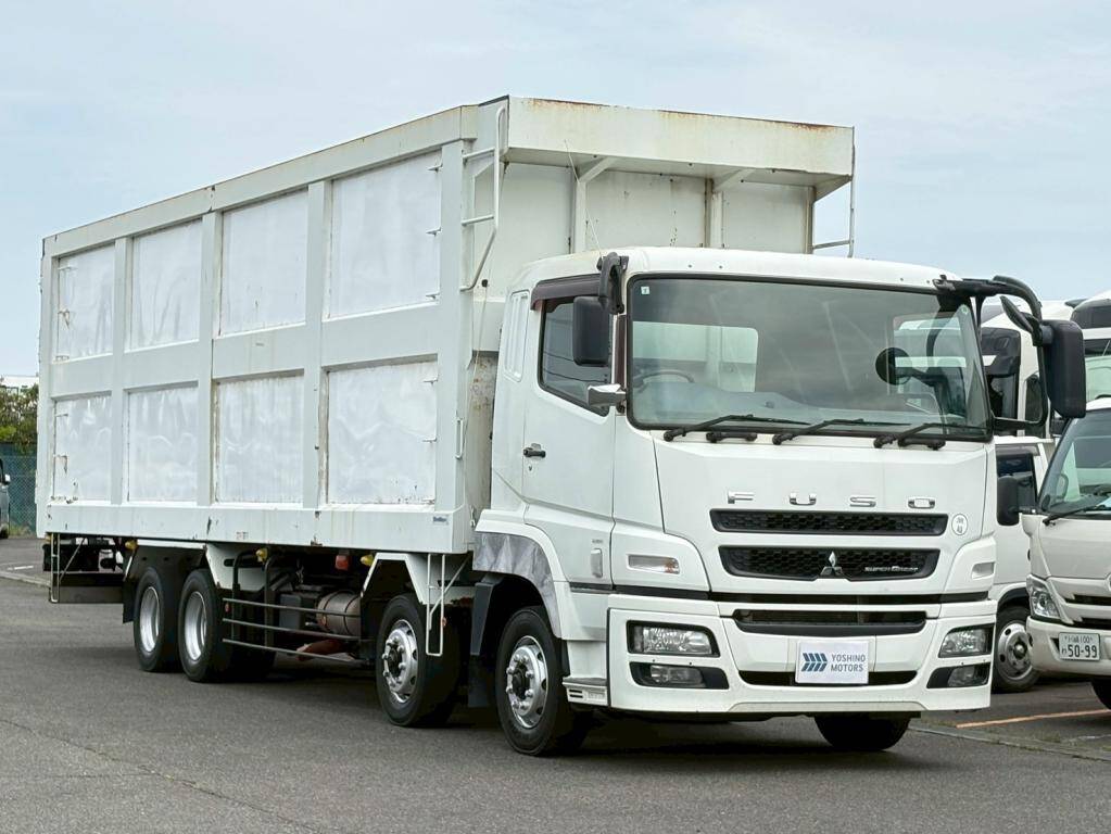 三菱ふそうスーパーグレートチップ運搬車大型（10t）[写真02]