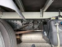 三菱ふそうキャンターアルミバン小型（2t・3t）[写真15]