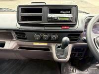 三菱ふそうキャンターアルミバン小型（2t・3t）[写真21]