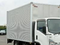 いすゞエルフアルミバン小型（2t・3t）[写真06]