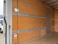 いすゞエルフアルミバン小型（2t・3t）[写真10]