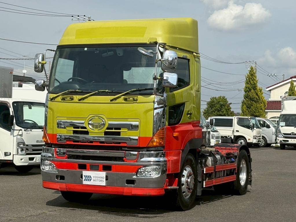 中古プロフィアトレーラーヘッド（トラクターヘッド）