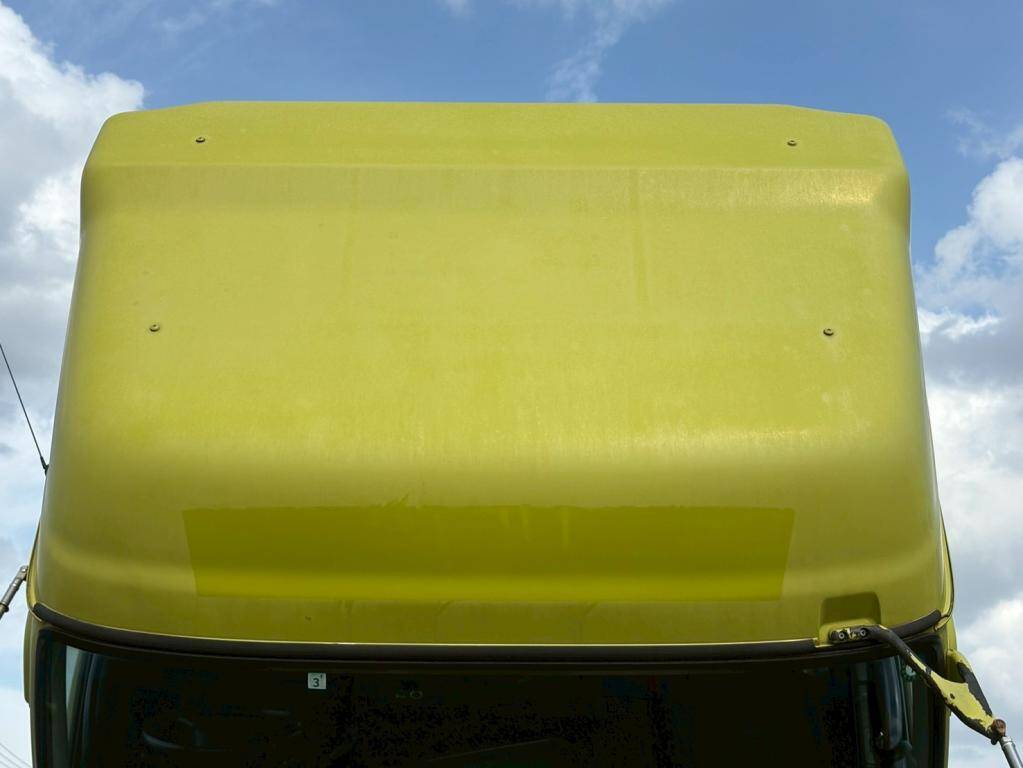 日野プロフィアトレーラーヘッド（トラクターヘッド）大型（10t）[写真16]