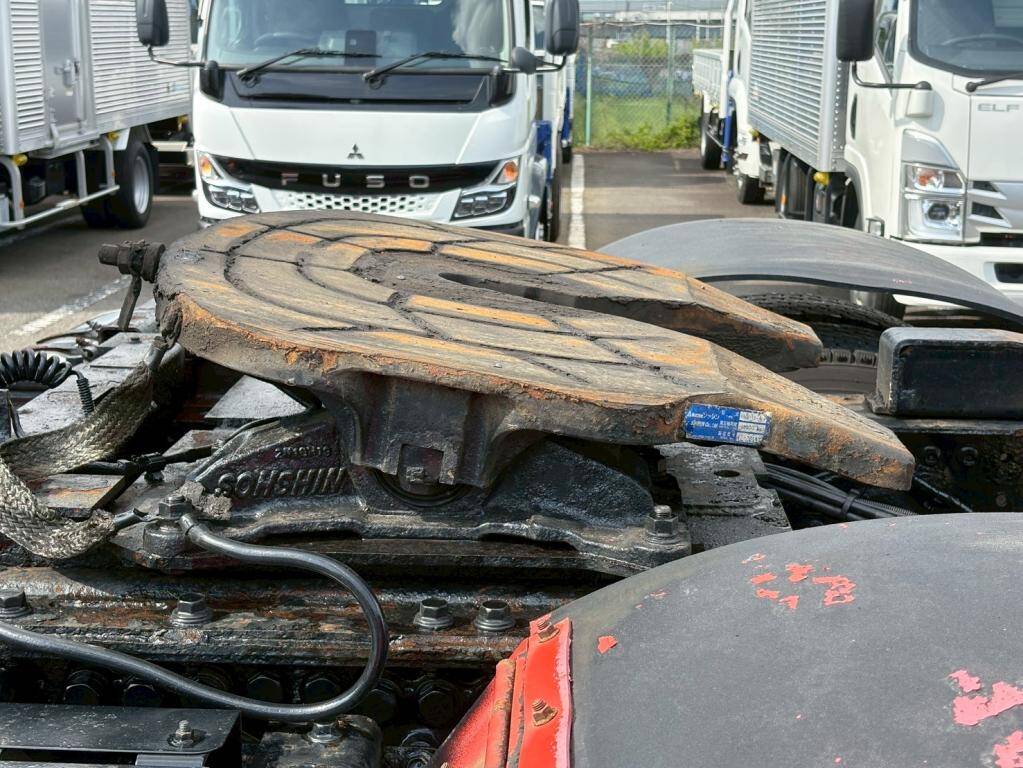 日野プロフィアトレーラーヘッド（トラクターヘッド）大型（10t）[写真08]