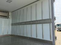 三菱ふそうキャンター冷凍車（冷蔵車）小型（2t・3t）[写真11]