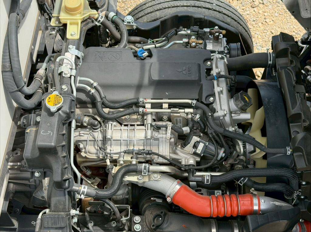 三菱ふそうキャンター冷凍車（冷蔵車）小型（2t・3t）[写真16]