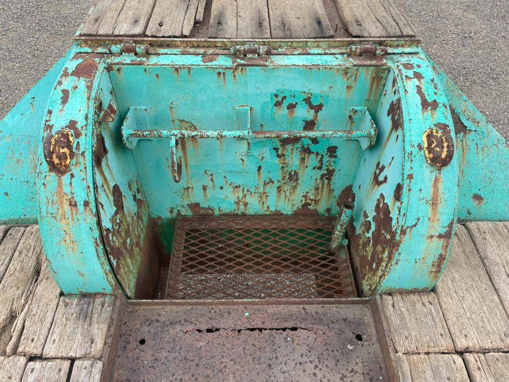 その他のメーカーその他の車種重機運搬トレーラー大型（10t）[写真08]