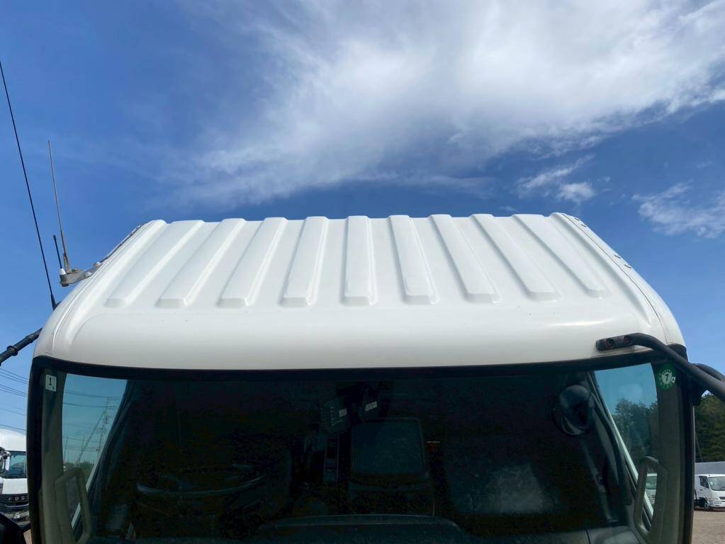 日野レンジャーコンテナ専用車中型（4t）[写真19]