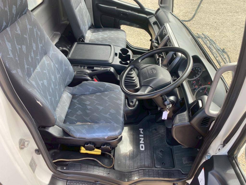 日野レンジャーコンテナ専用車中型（4t）[写真20]