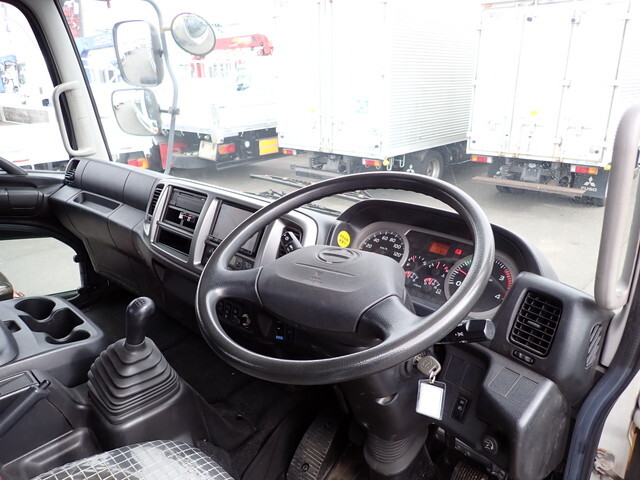 日野レンジャークレーン4段増トン（6t・8t）[写真34]