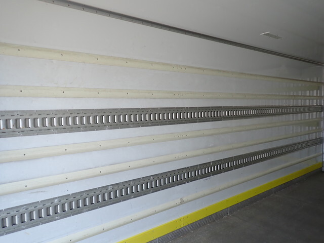 三菱ふそうファイター冷凍車（冷蔵車）中型（4t）[写真22]