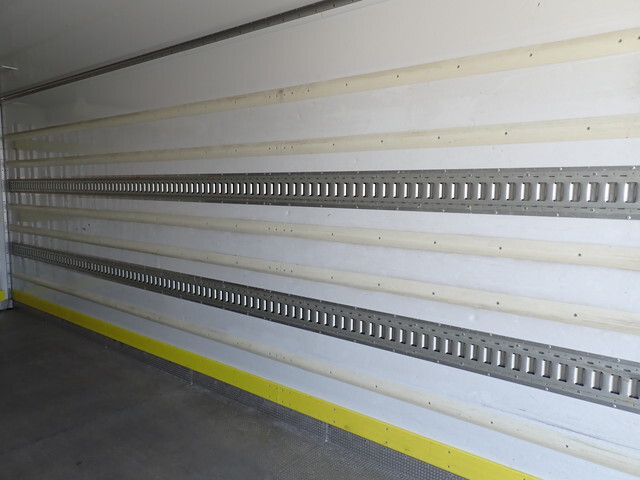 三菱ふそうファイター冷凍車（冷蔵車）中型（4t）[写真23]