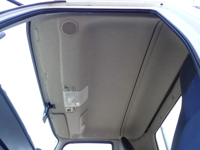 三菱ふそうファイター冷凍車（冷蔵車）中型（4t）[写真35]