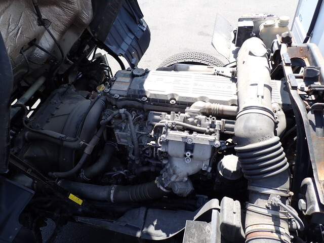 三菱ふそうファイター冷凍車（冷蔵車）中型（4t）[写真38]