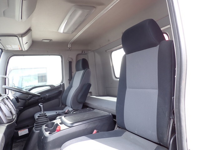 日野レンジャークレーン4段増トン（6t・8t）[写真34]