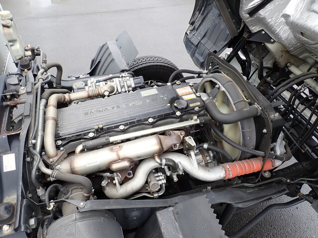 三菱ふそうファイターアルミバン中型（4t）[写真39]