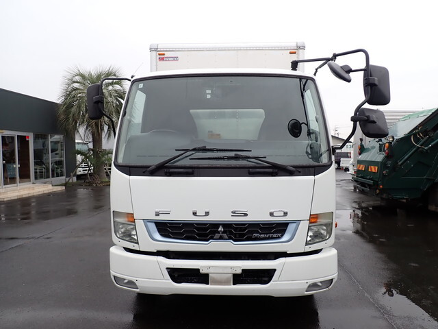 三菱ふそうファイターアルミバン中型（4t）[写真04]