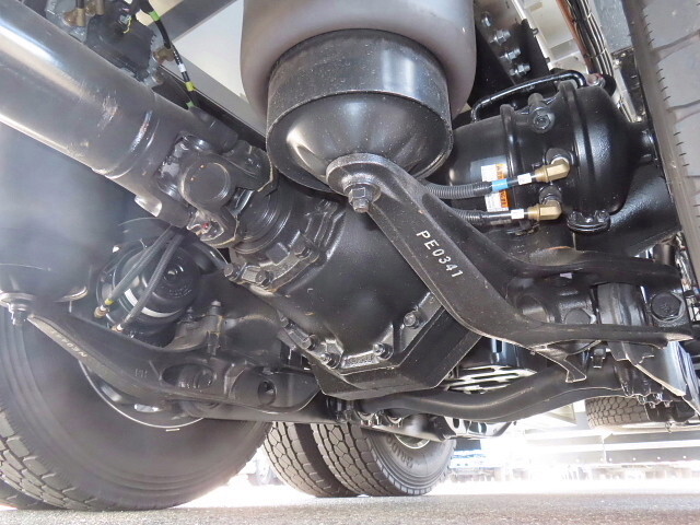 日野プロフィア冷凍車（冷蔵車）大型（10t）[写真10]