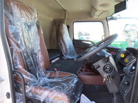 日野プロフィア冷凍車（冷蔵車）大型（10t）[写真18]