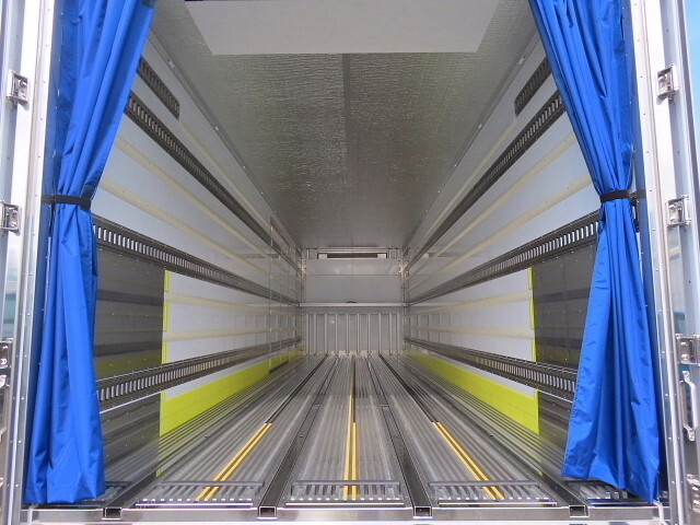 日野プロフィア冷凍車（冷蔵車）大型（10t）[写真26]