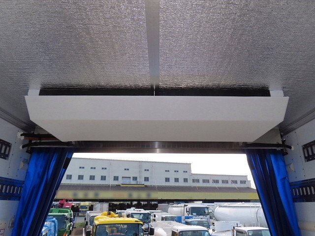 日野プロフィア冷凍車（冷蔵車）大型（10t）[写真28]