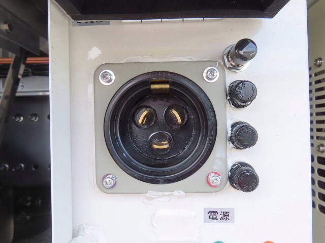 日野プロフィア冷凍車（冷蔵車）大型（10t）[写真29]