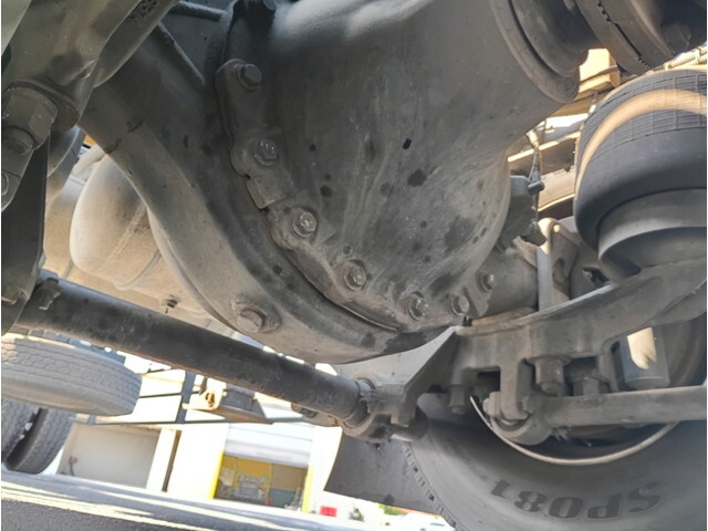 三菱ふそうスーパーグレートトレーラーヘッド（トラクターヘッド）大型（10t）[写真14]