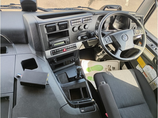 三菱ふそうスーパーグレートトレーラーヘッド（トラクターヘッド）大型（10t）[写真25]