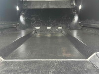 日野デュトロパッカー車（塵芥車）小型（2t・3t）[写真14]