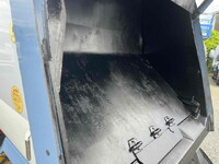 日野デュトロパッカー車（塵芥車）小型（2t・3t）[写真19]