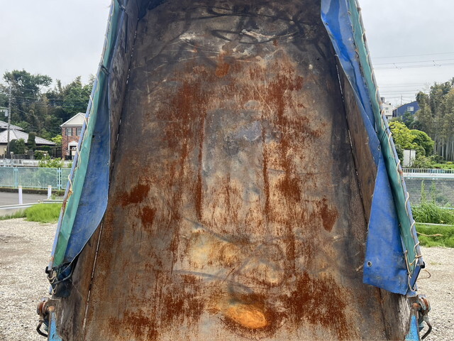 いすゞエルフダンプ小型（2t・3t）[写真11]