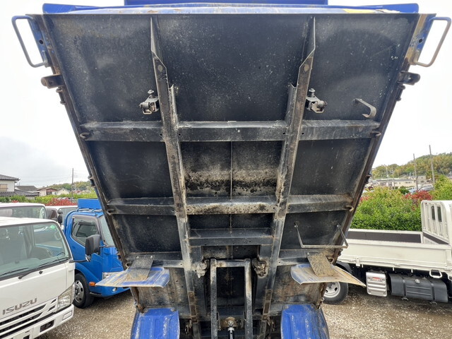 いすゞエルフダンプ小型（2t・3t）[写真13]